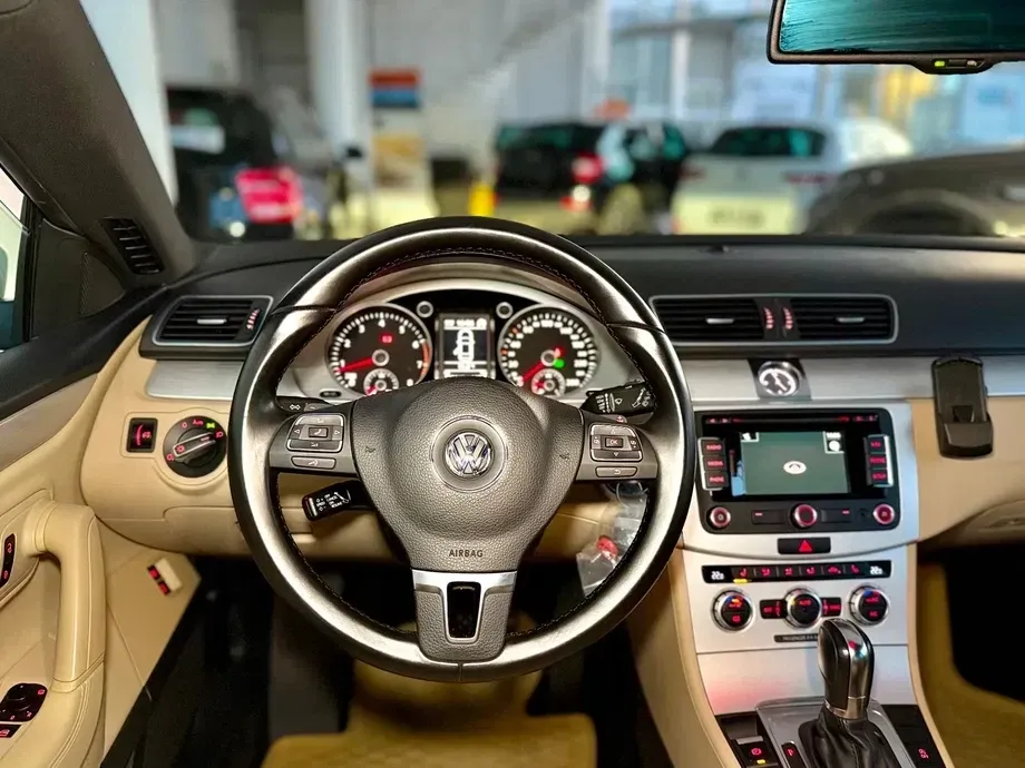 Volkswagen Passat CC 1.4 TSI BMT DSG — imagine 6