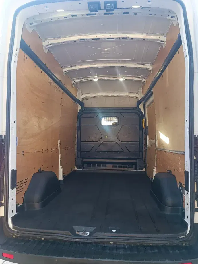Ford Transit Mk8 — imagine 7