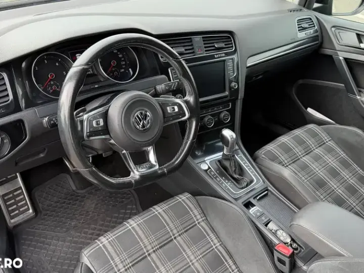Volkswagen Golf VII GTD DSG