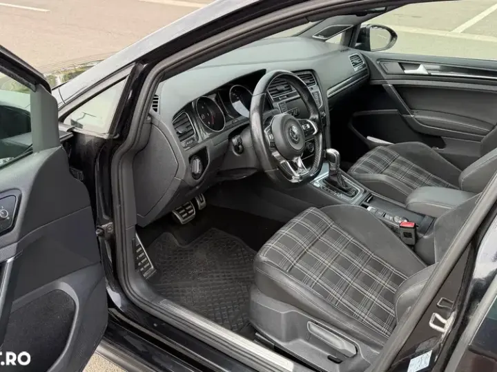 Volkswagen Golf VII GTD DSG