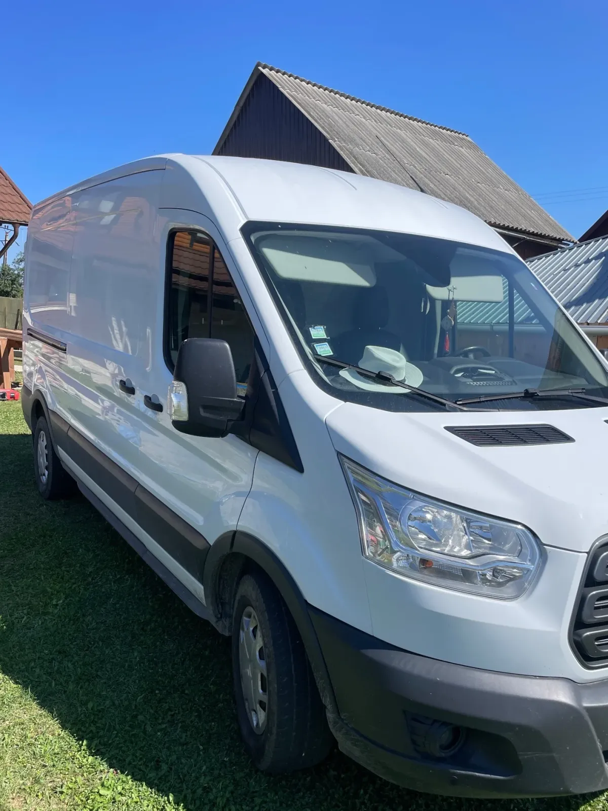Ford Transit — imagine 13