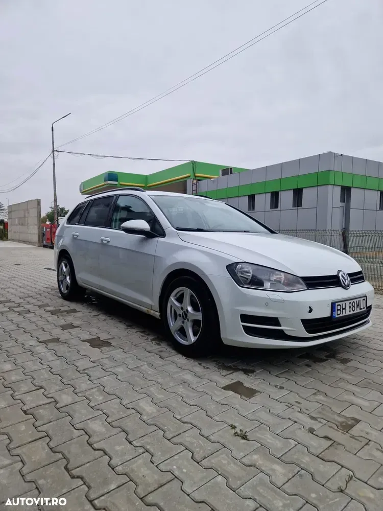 Volkswagen Golf 1.6 TDI BlueMotion Technology Comfortline — imagine 2