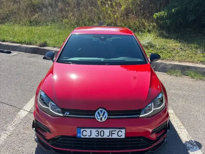 Volkswagen Golf VII 2.0 TSI DSG 4Motion R
