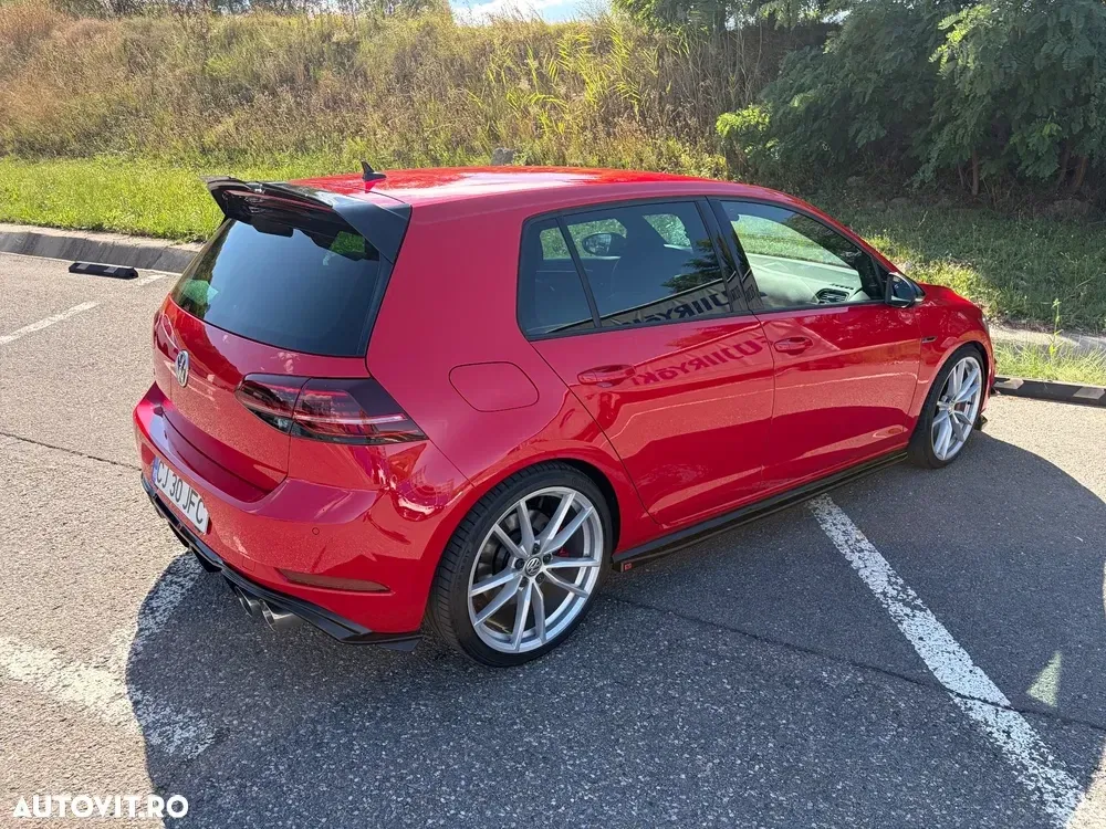 Volkswagen Golf VII 2.0 TSI DSG 4Motion R — imagine 2