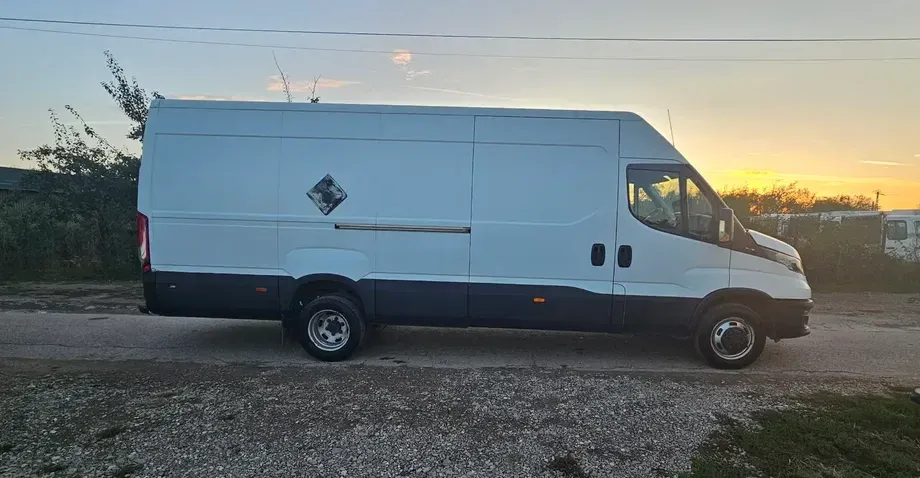 Iveco 35C18 Punte dubla / 3.0D — imagine 4