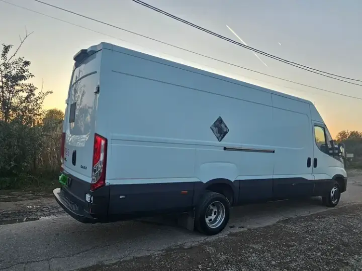 Iveco 35C18 Punte dubla / 3.0D