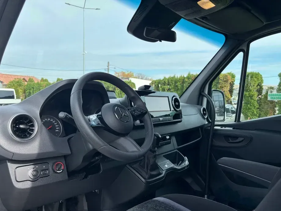 Mercedes-Benz Sprinter 517 CDI furgon extra-lung PRO 21 locuri — imagine 12