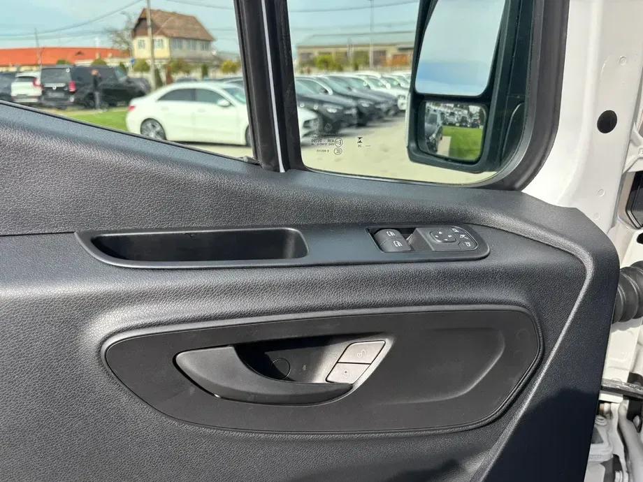 Mercedes-Benz Sprinter 517 CDI furgon extra-lung PRO 21 locuri — imagine 10