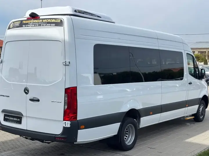 Mercedes-Benz Sprinter 517 CDI furgon extra-lung PRO 21 locuri