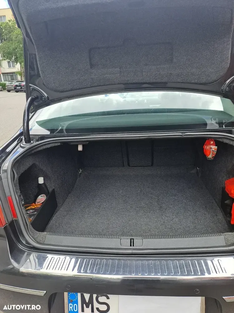 Volkswagen Passat B6 2.0TDI Sportline DPF DSG — imagine 6