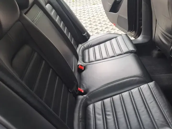 Volkswagen Passat B6 2.0TDI Sportline DPF DSG