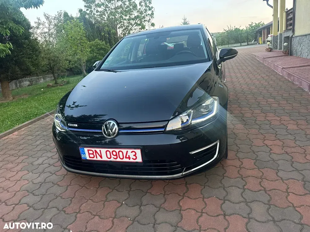 Volkswagen Golf VII e-Golf — imagine 3