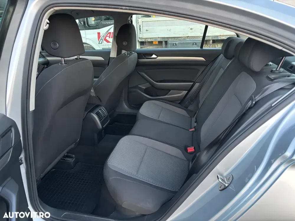 Volkswagen Passat 2.0 TDI DSG Highline — imagine 5