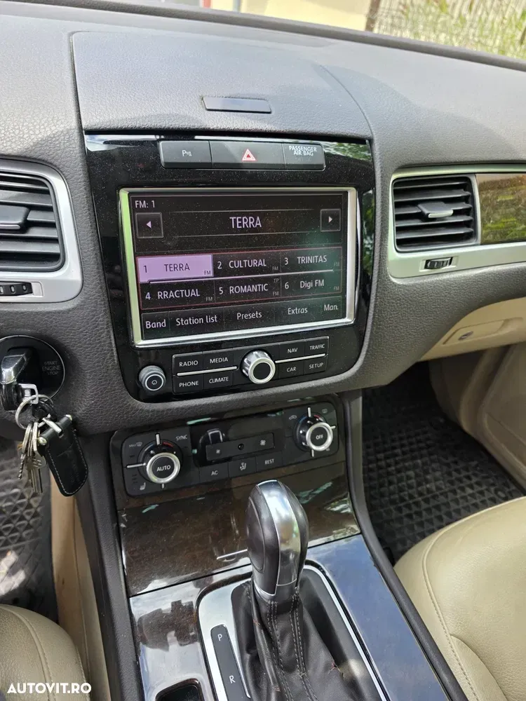 Volkswagen Touareg II — imagine 2