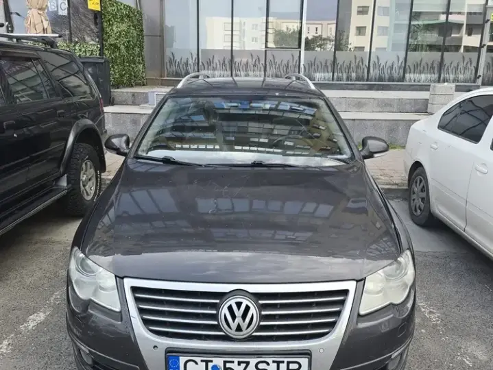 Volkswagen Passat B6 2.0 TDI Highline