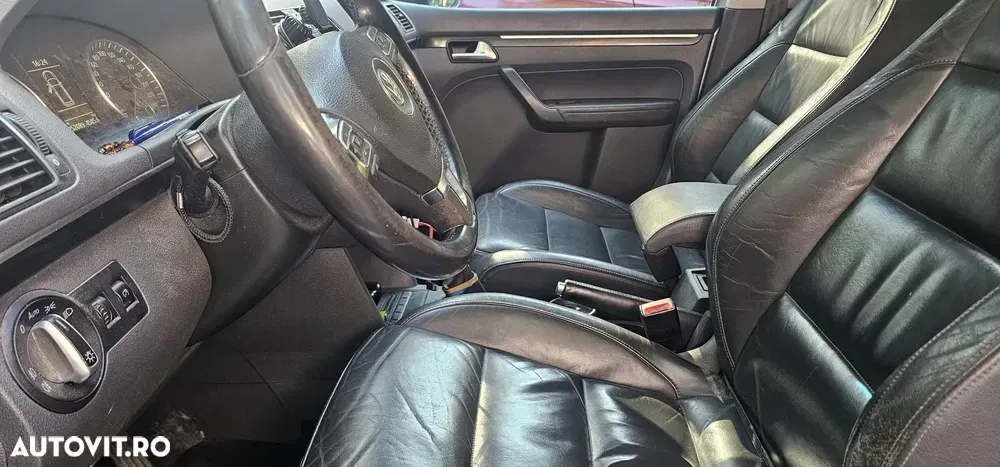 Volkswagen Touran I — imagine 3
