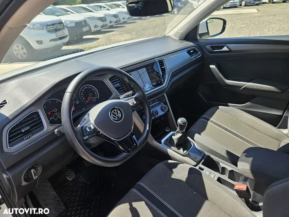 Volkswagen T-Roc — imagine 5