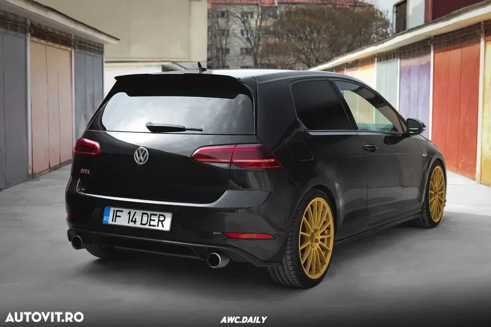 Volkswagen Golf VII GTI 2.0 TSI OPF Performance — imagine 3