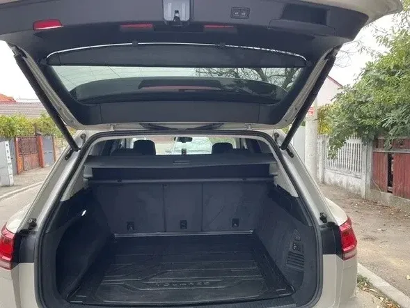 Volkswagen Touareg III V6 TDI Style — imagine 3