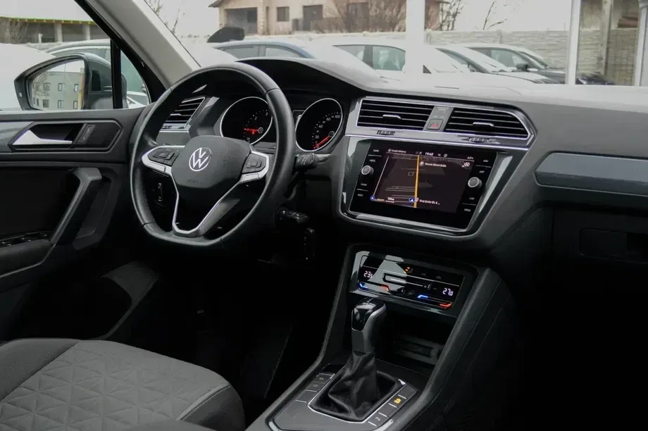 Volkswagen Tiguan II 2.0 TDI SCR DSG URBAN SPORT — imagine 4