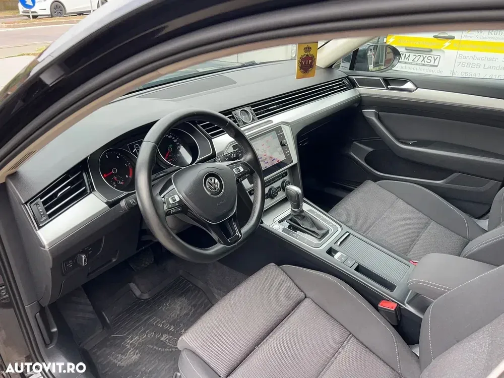 Volkswagen Passat — imagine 6