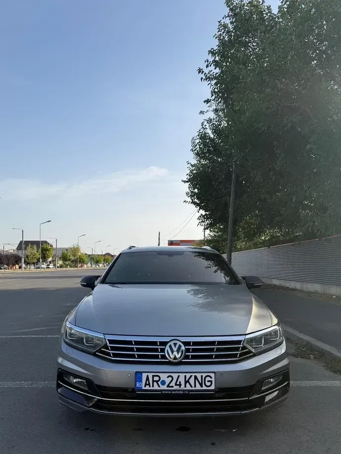 Volkswagen Passat B8 2.0 TDI R Executive — imagine 2