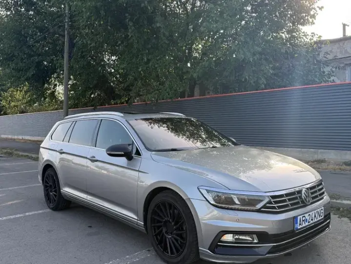 Volkswagen Passat B8 2.0 TDI R Executive