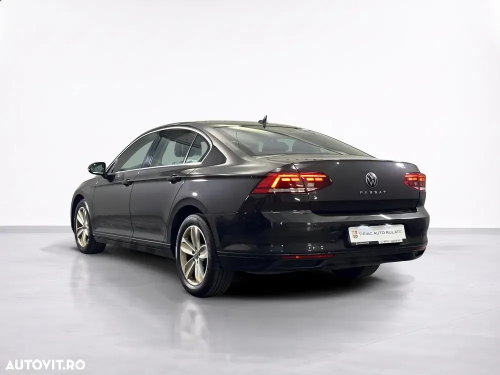 Volkswagen Passat — imagine 3