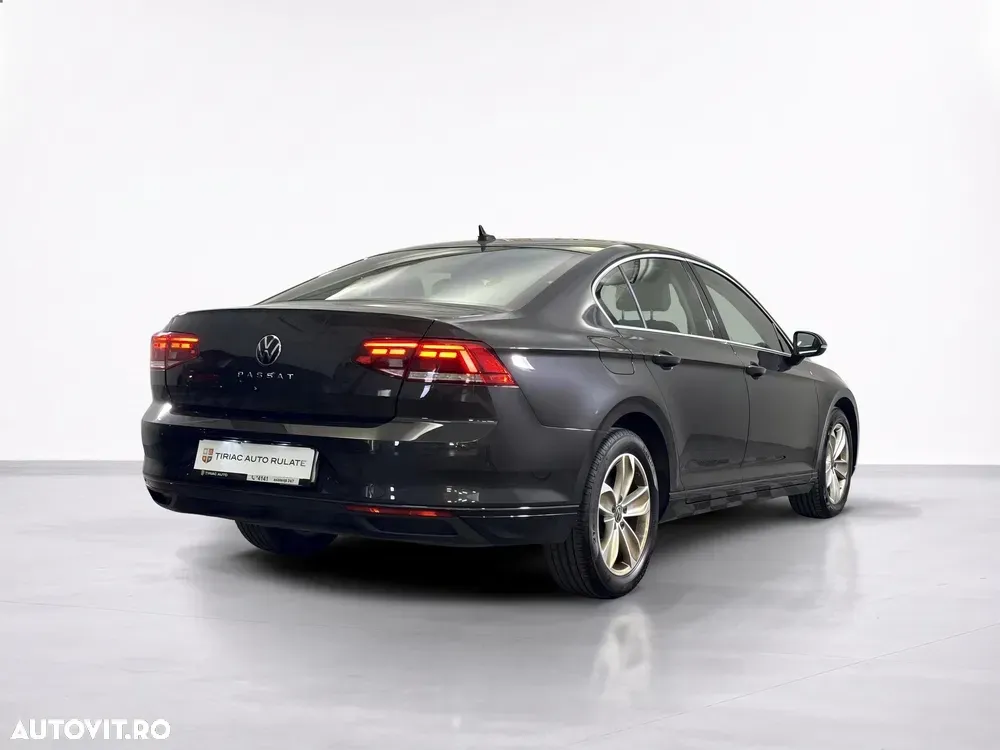 Volkswagen Passat — imagine 5