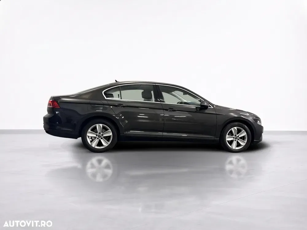 Volkswagen Passat — imagine 6
