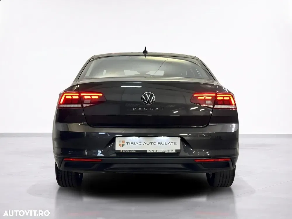 Volkswagen Passat — imagine 4
