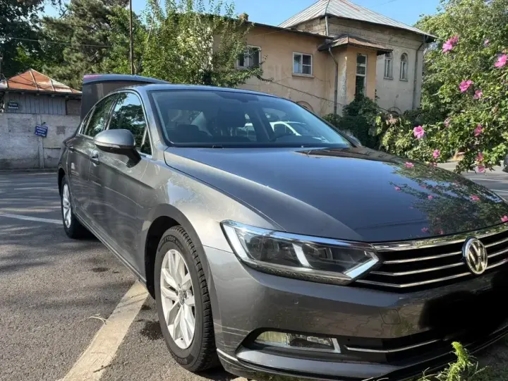 Volkswagen Passat B8 2.0 TDI Comfortline