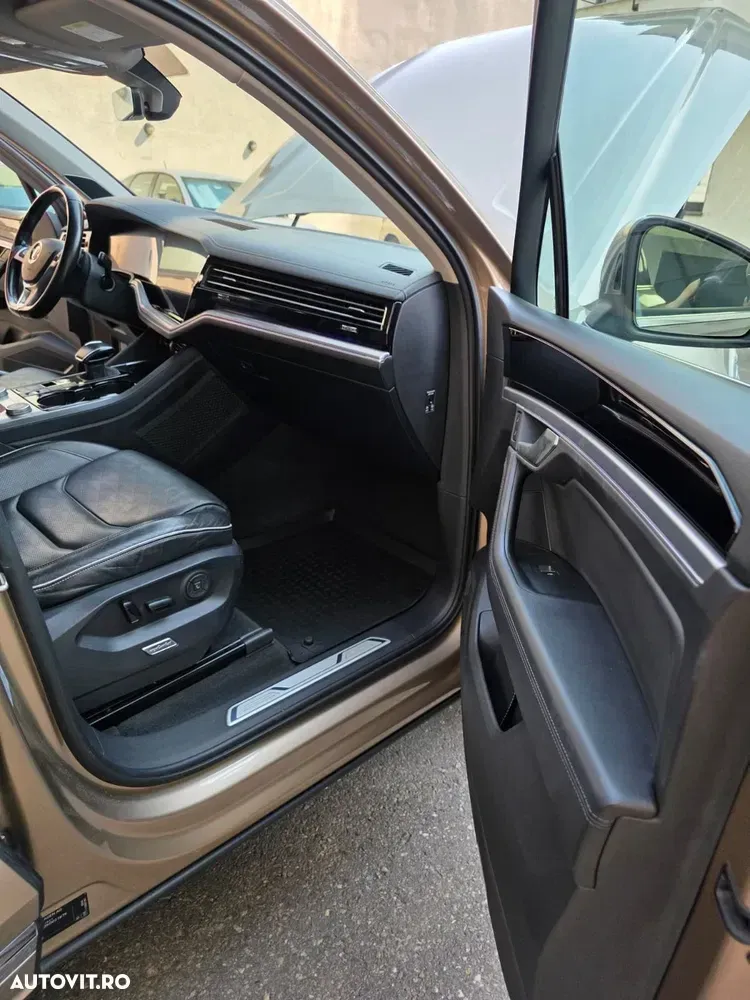 Volkswagen Touareg III V6 TDI Elegance — imagine 5