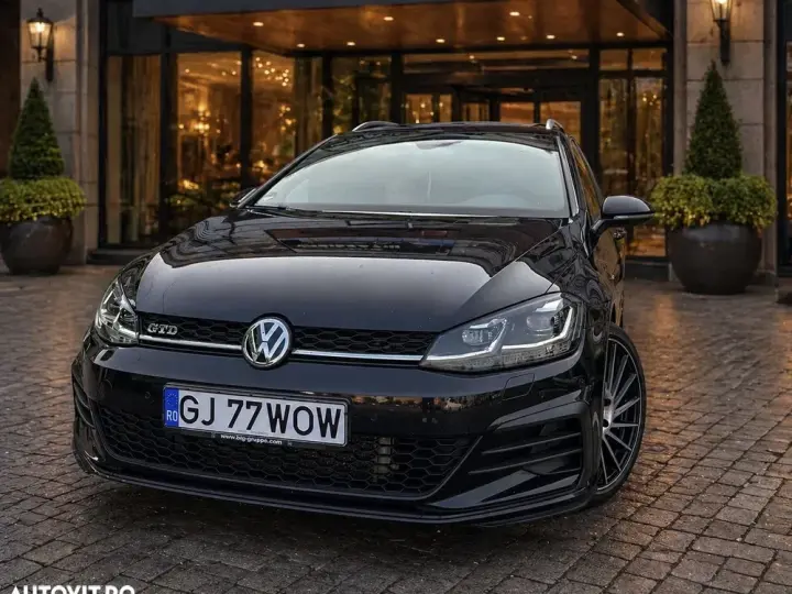 Volkswagen Golf VII 2.0 TDI DSG GTD