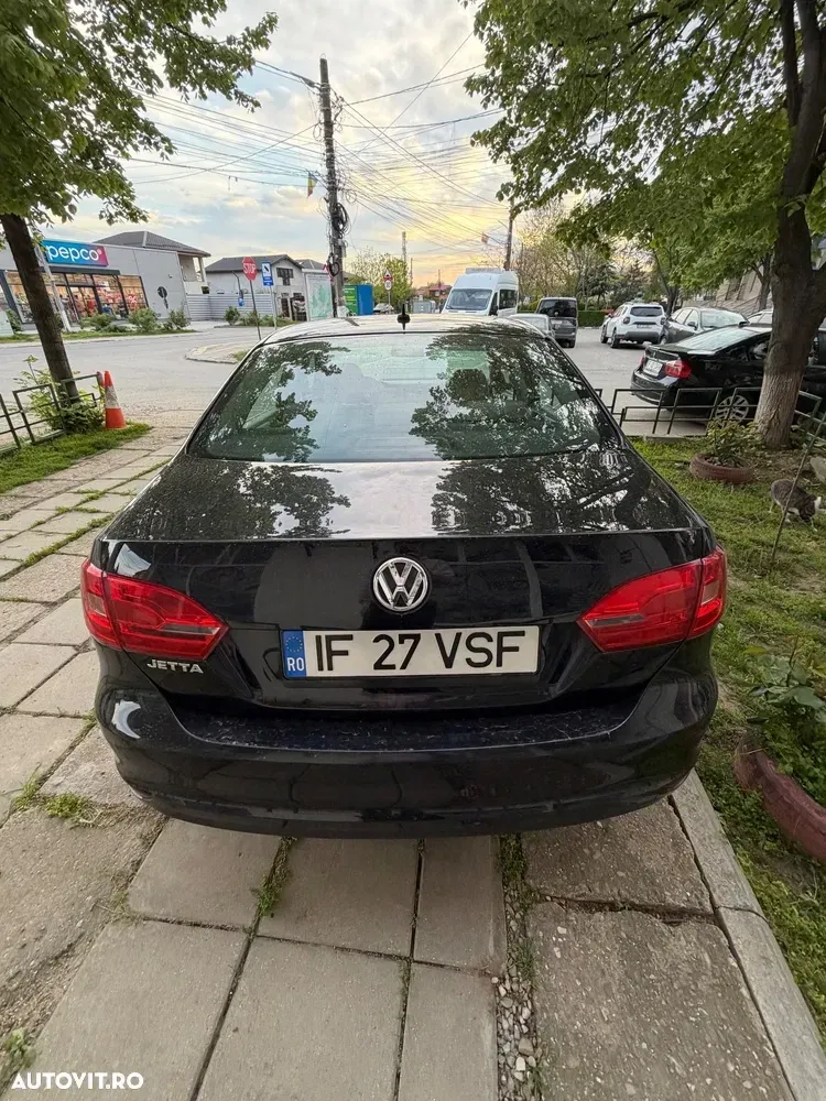 Volkswagen Jetta A6 1.2 TSI Trendline — imagine 4