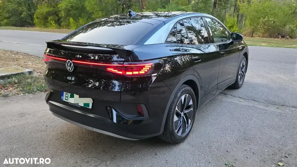 Volkswagen ID.5 Pro Performance — imagine 3
