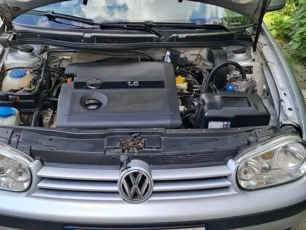 Volkswagen Golf V