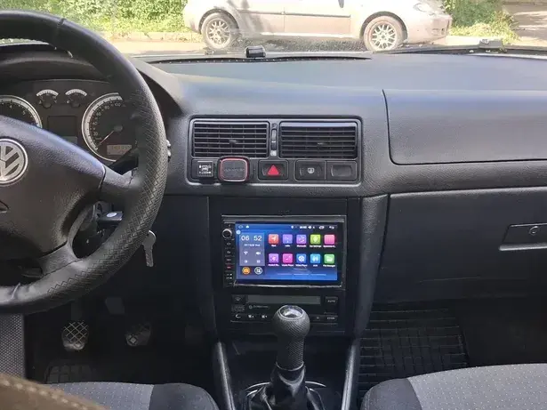 Volkswagen Golf V