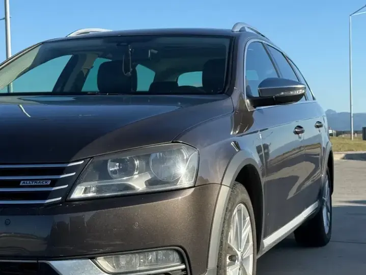 Volkswagen Passat Alltrack B7 2.0 TDI 4Motion BMT