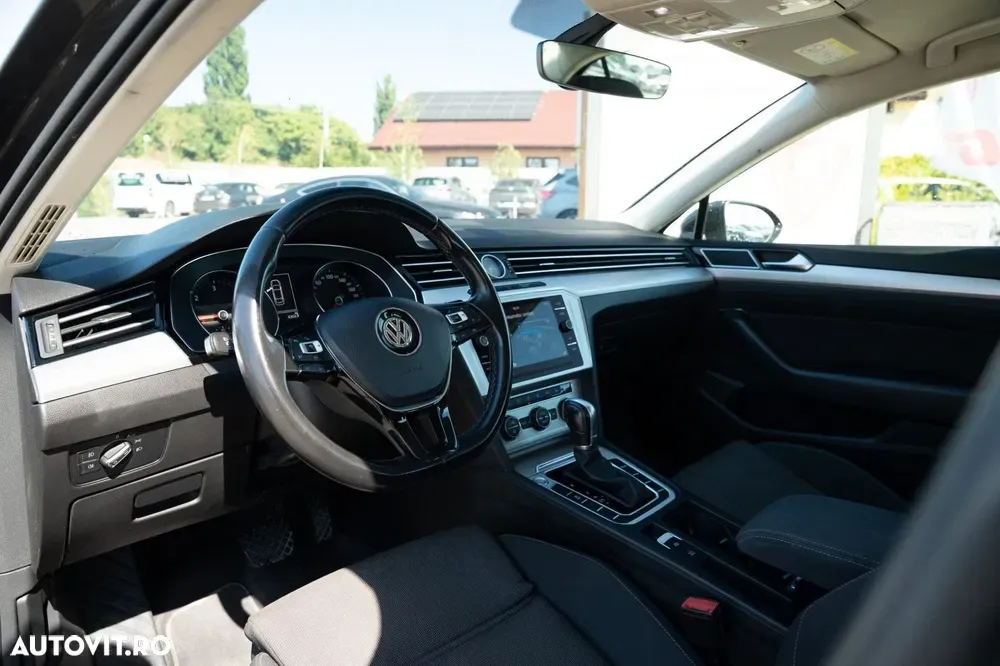 Volkswagen Passat 2.0 TDI DSG Comfortline — imagine 6