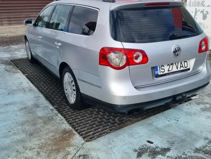 Volkswagen Passat B6 2.0 TDI Comfortline