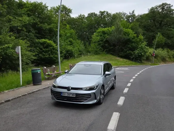 Volkswagen Passat B8 1.5 TSI DSG PHEV Business