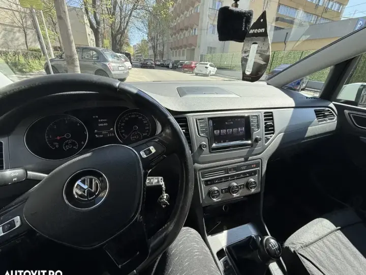 Volkswagen Golf VII 1.6 TDI DPF BMT Comfortline