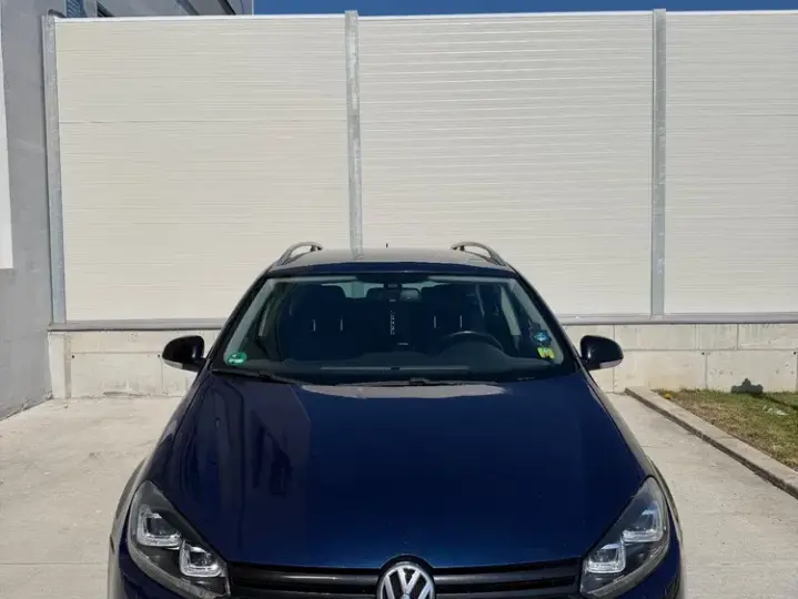 Volkswagen Golf VI 2.0 TDI BlueMotion Technology Comfortline