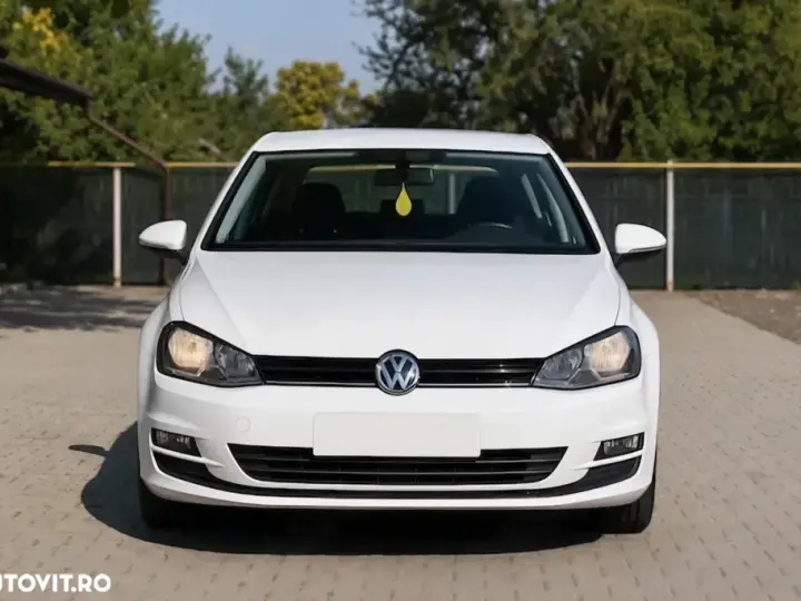 Volkswagen Golf VII 1.6 TDI DPF BMT Comfortline