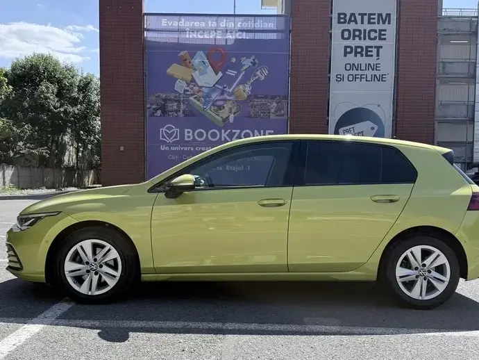 Volkswagen Golf VIII 1.5 eTSI MHEV 150CP DSG Life