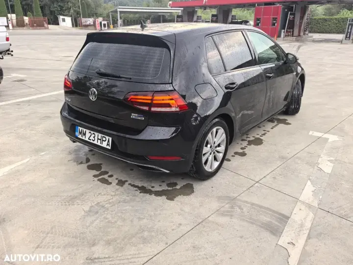 Volkswagen Golf VII 1.5 TSI Highline