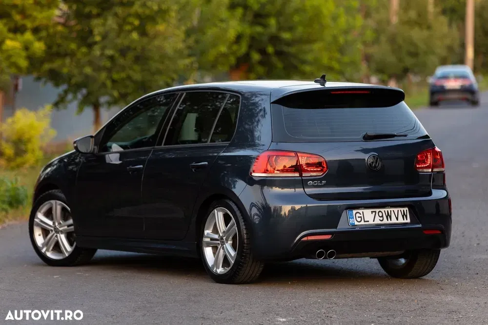 Volkswagen Golf VI 2.0 TDI DPF Comfortline — imagine 4