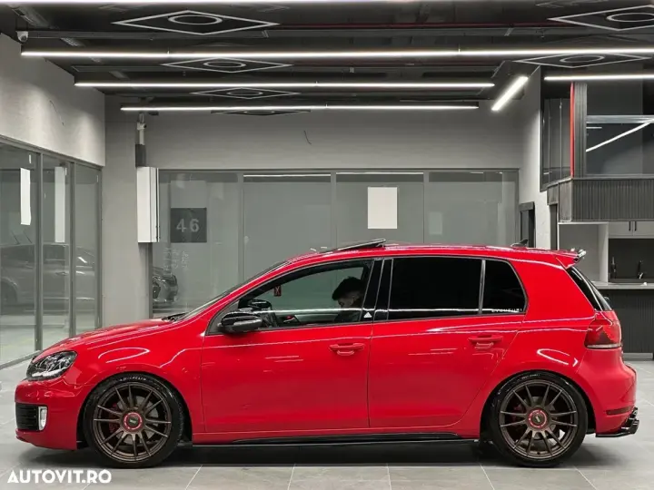 Volkswagen Golf VI