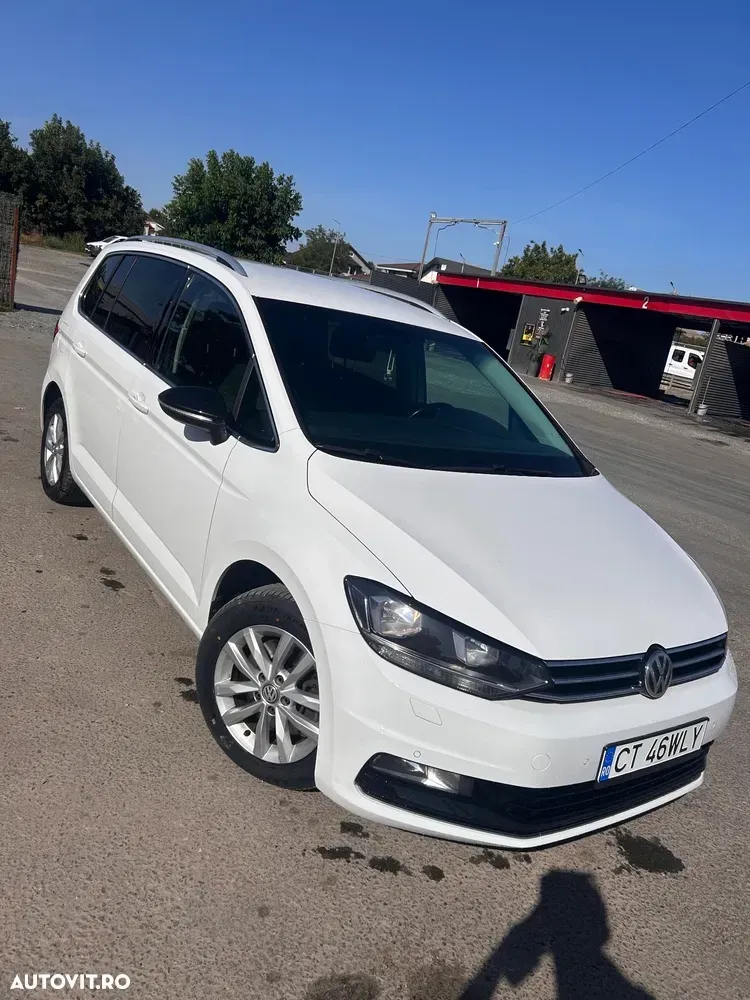 Volkswagen Touran II 2.0 TDI DSG Highline — imagine 6
